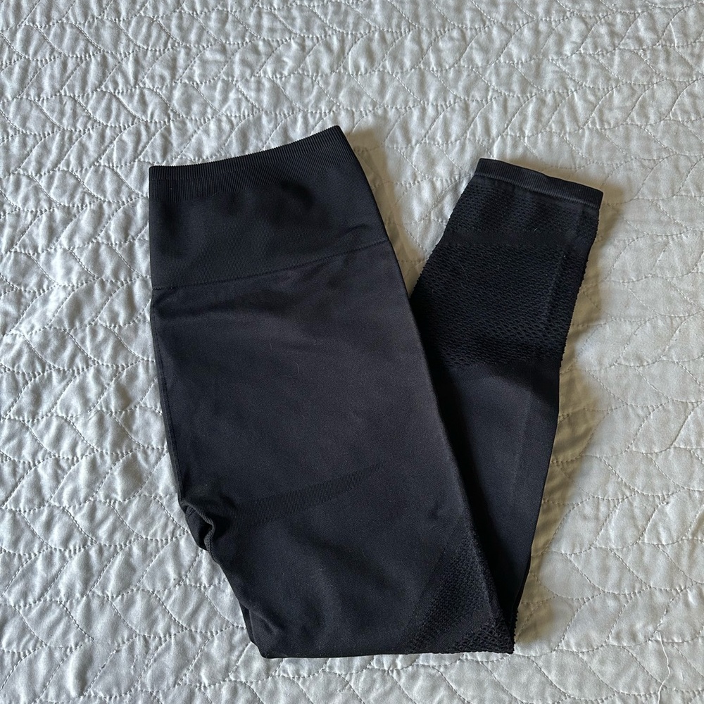 Fabletics women’s black compression leggings; size M